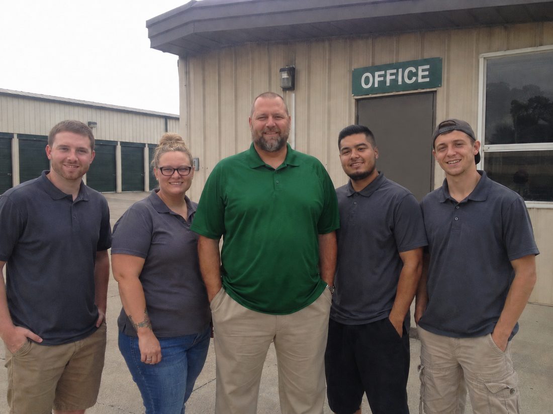 Pest control professionals in Tampa, FL
